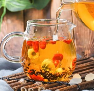 Read more about the article 肝火旺脾胃虛，中醫調整飲品推薦