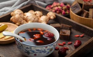 Read more about the article 紅糖薑湯：中醫古方的溫暖守護