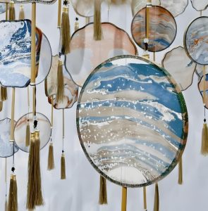 Read more about the article 非遺漆扇，以漆為筆，以水為墨