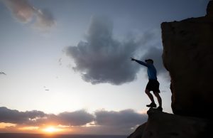 Read more about the article 一個人最強大的狀態，入世不入局