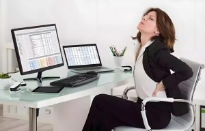 Read more about the article 女人總是腰痛，背後定藏著大麻煩！