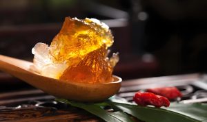 Read more about the article 桃膠可生津止渴、潤腸通便，對於新陳代謝有良好的改善作用